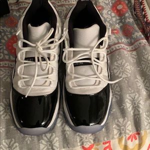 Air Jordan 11 Retro Low